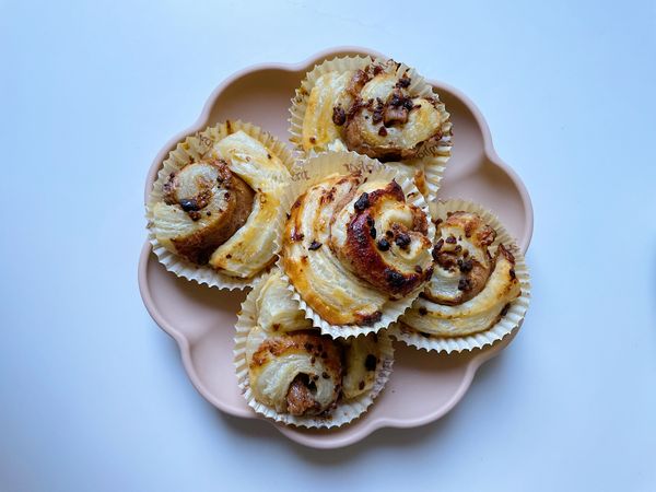 Snabba kanelbullar på smördeg
