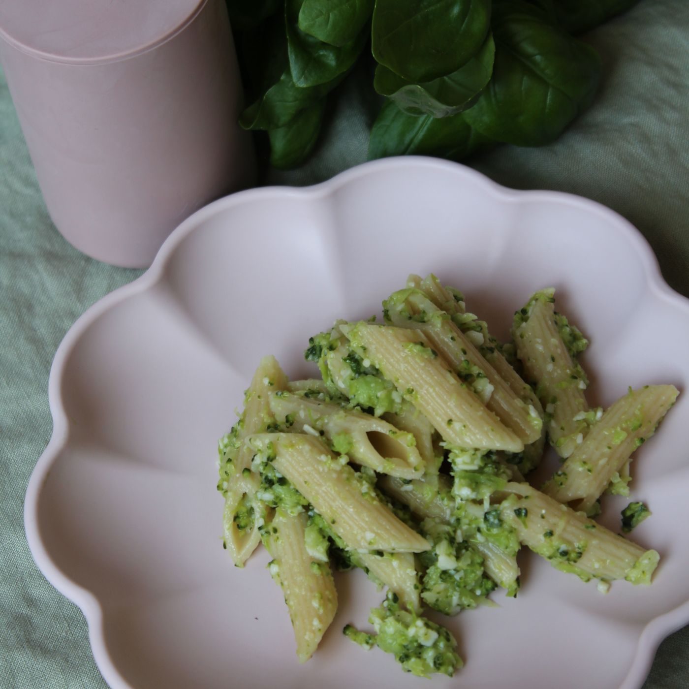 Pasta med broccolipesto