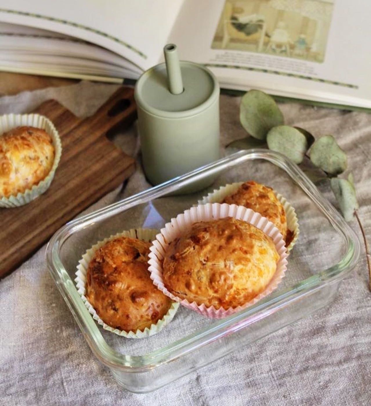 Matmuffins med ost och skinka