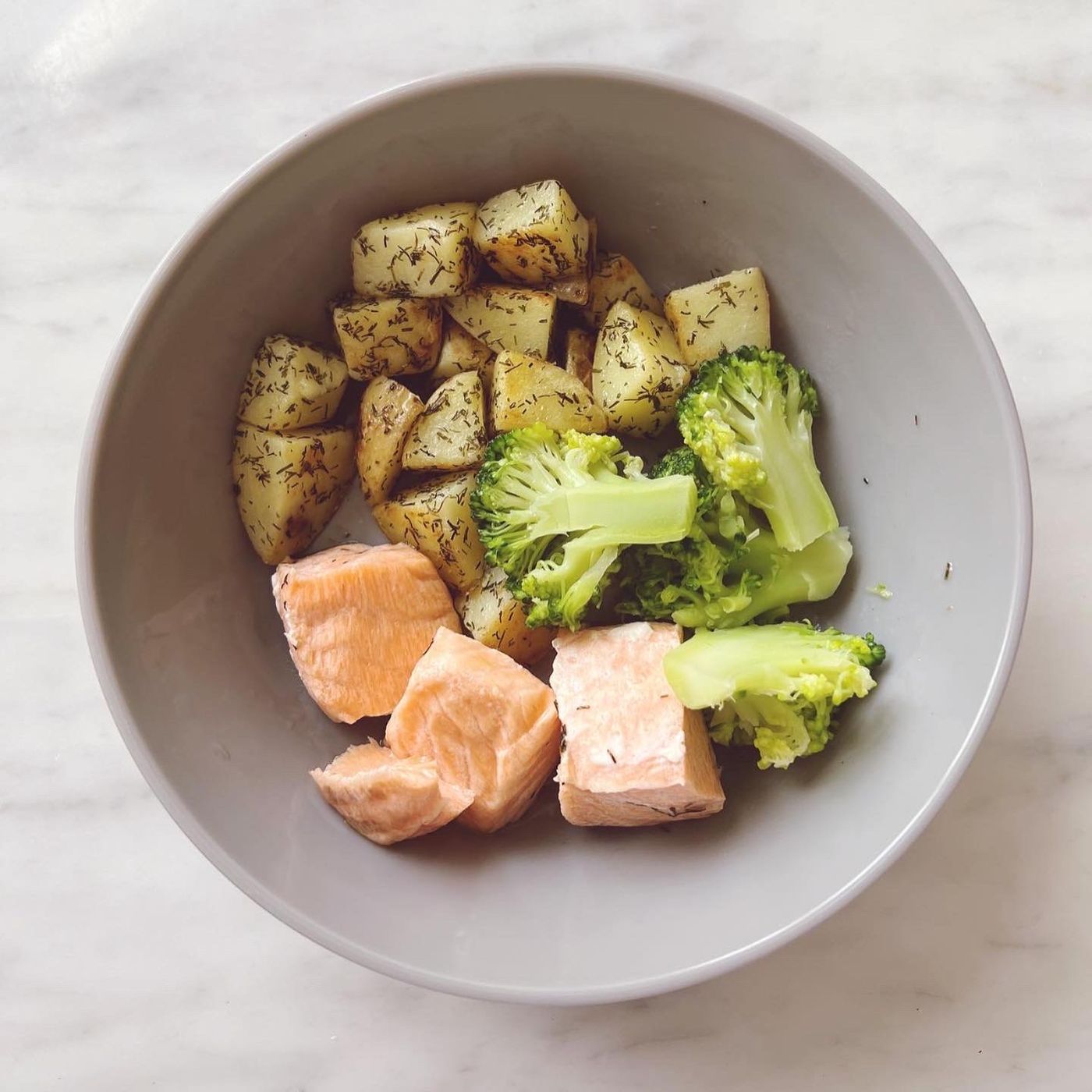 Ångkokt lax & broccoli med dillpotatis