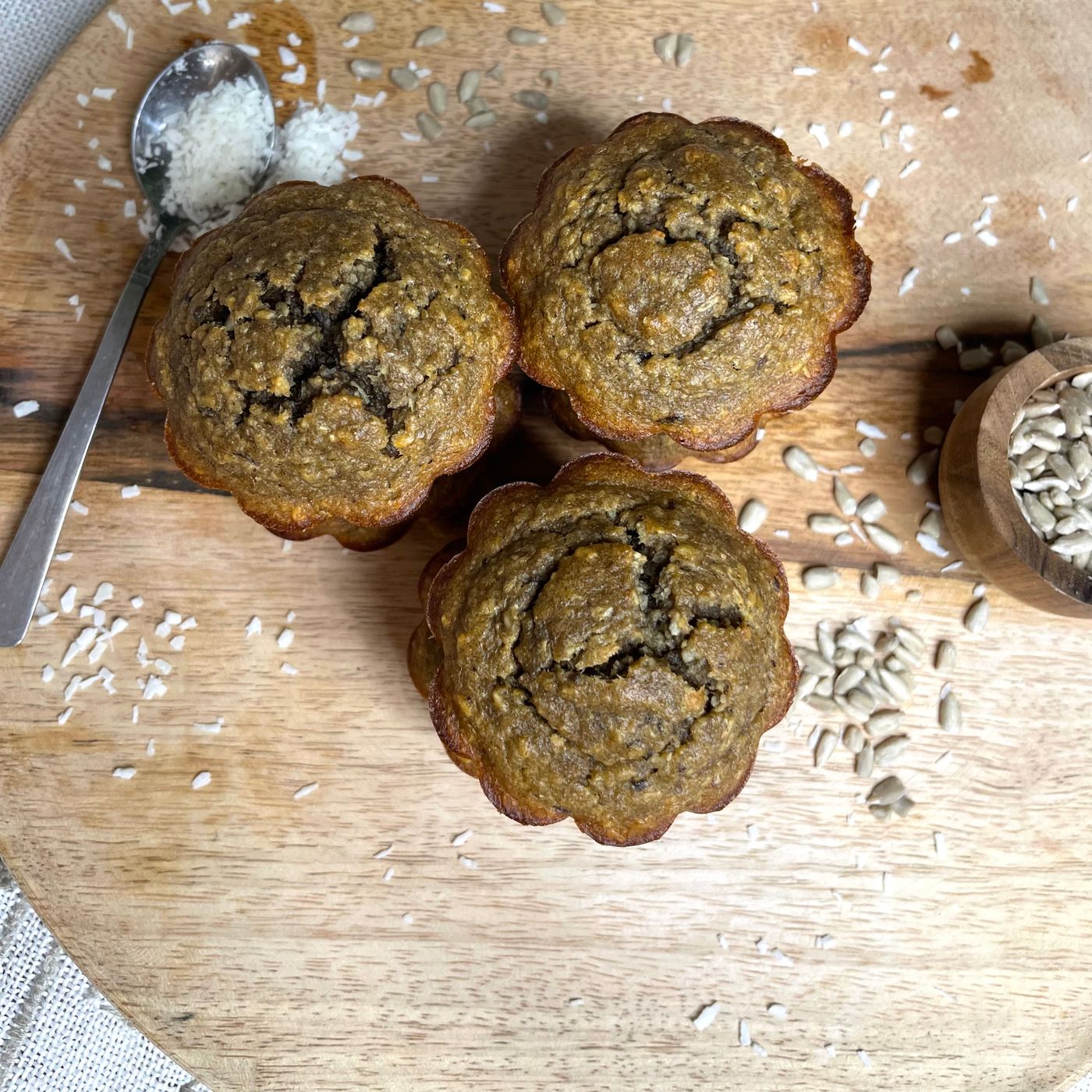 Grötmuffins med kokos och banan