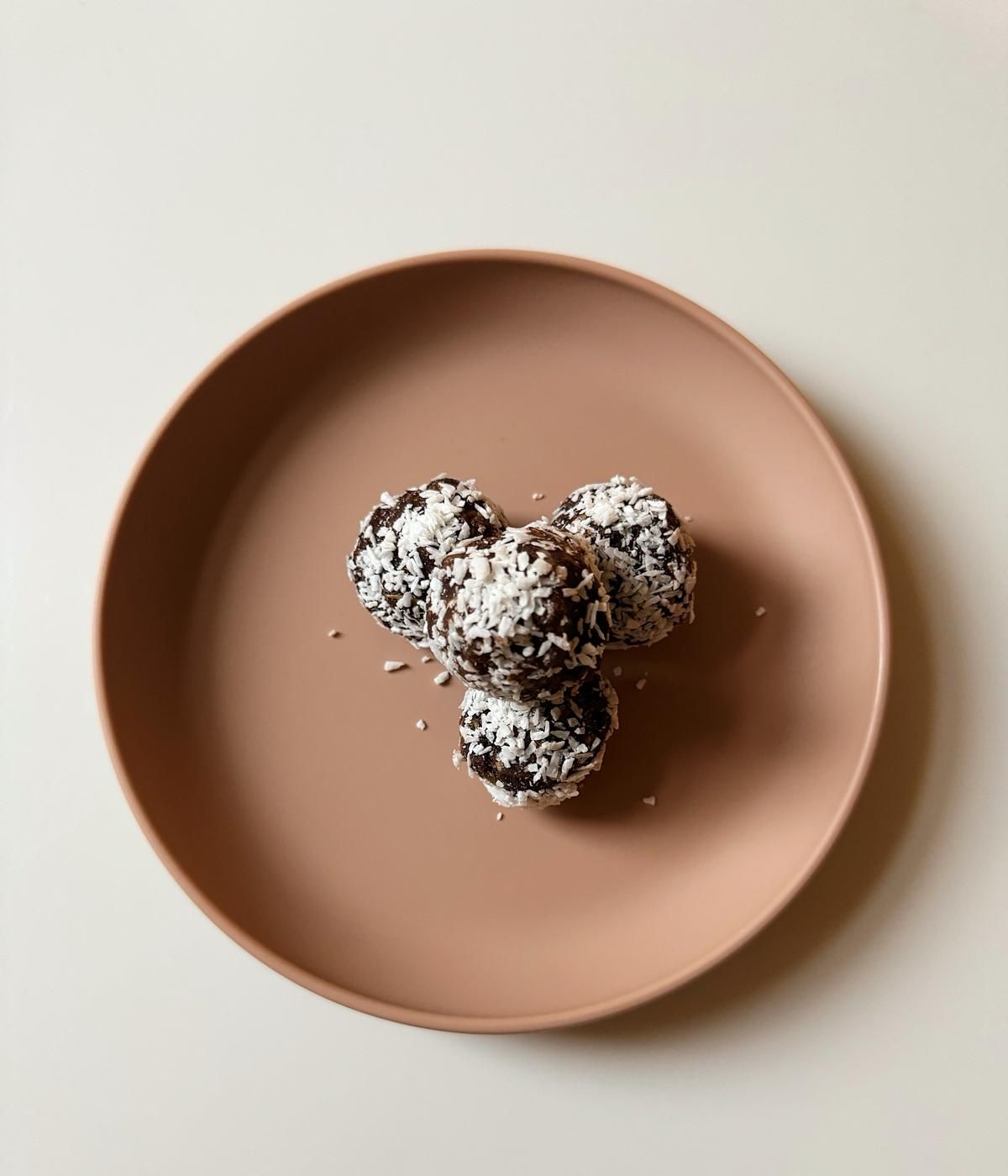 Smöriga chokladbollar med mandel