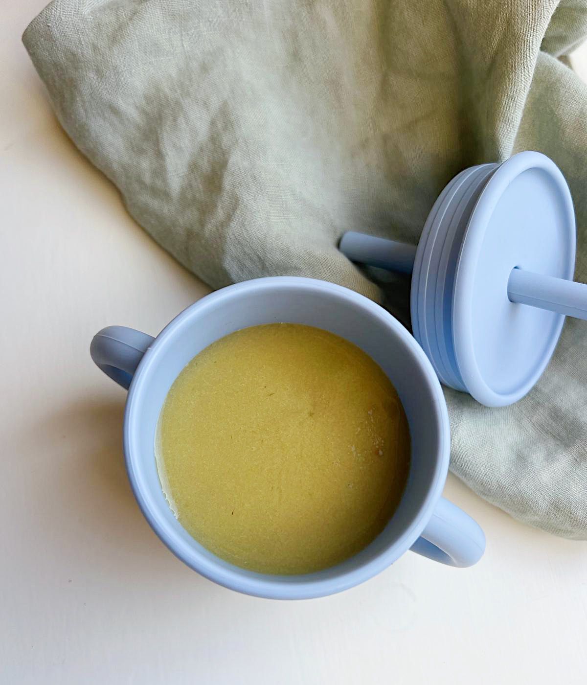 Grön smoothie med äpple