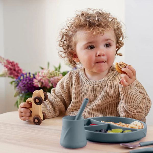 Byt ut dina tallrikar, skålar och nappflaskor - välj plastfritt 🍼