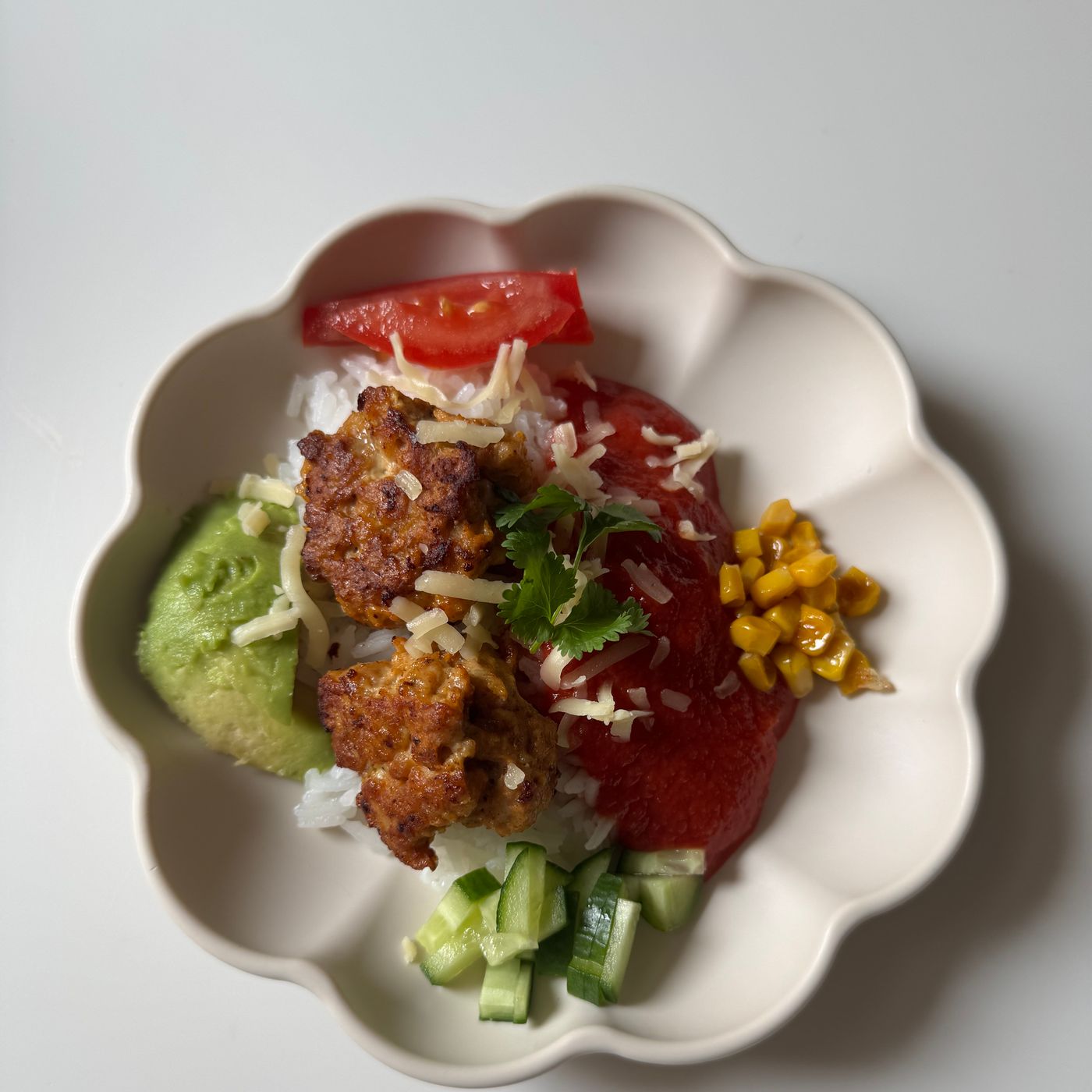 Kycklingfärsbullar med tacosmak